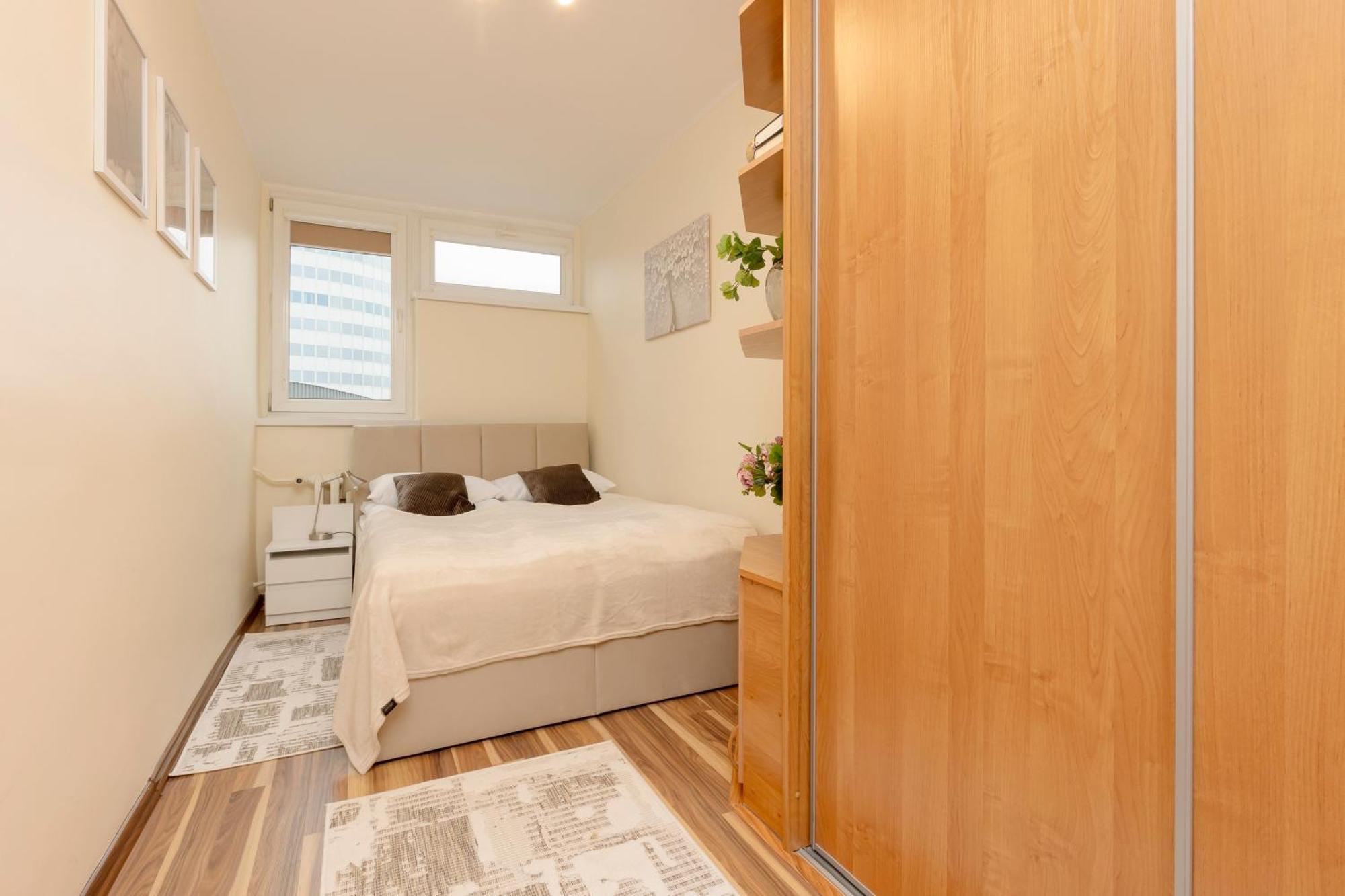 Bright & Cozy Apartments In The City Center By Noclegi Renters Varsavia Esterno foto